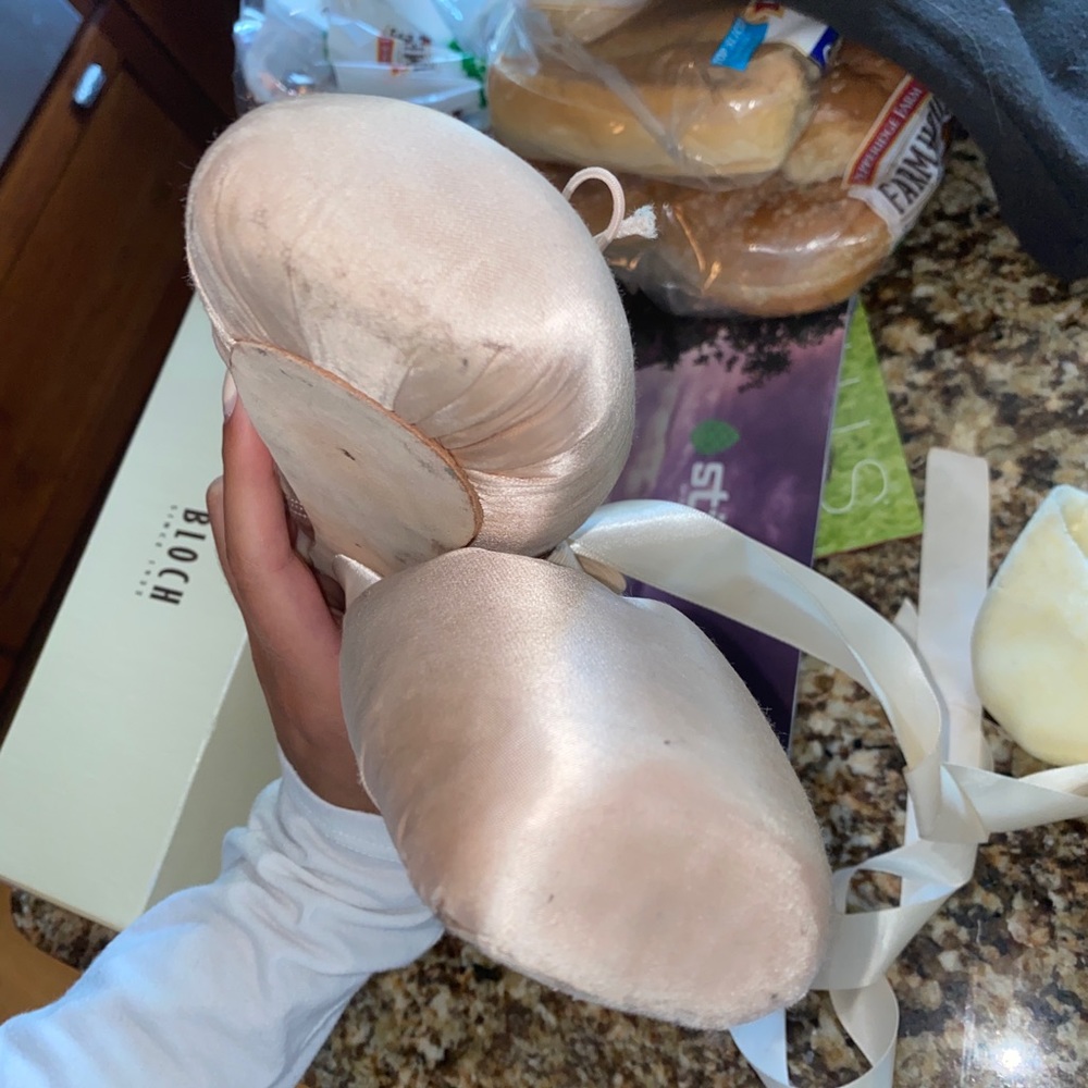 Capezio pointe shoes